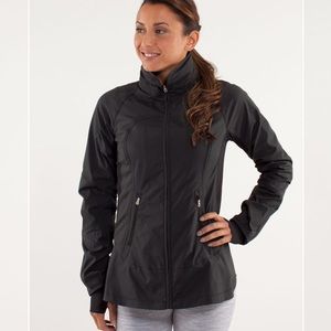 Lululemon black waterproof windbreaker